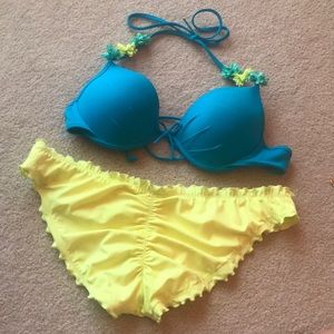 VICTORIA SECRET SWIM